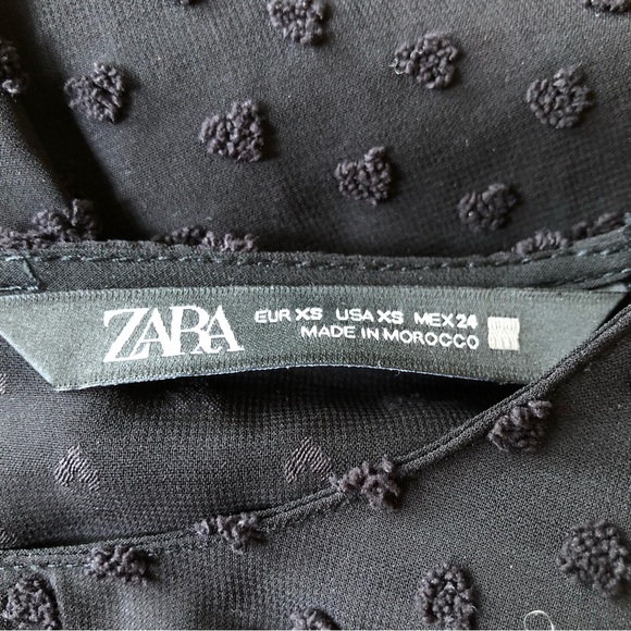 Zara black with a black dots puffed long sleeves. Size XS. Made in Morocco. - Picture 8 of 8